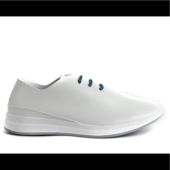 Muroexe Hybrid Asteroid White Sneakers - Picture 1 of 8